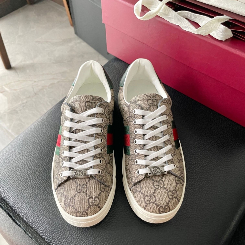 G*u*i casual shoes